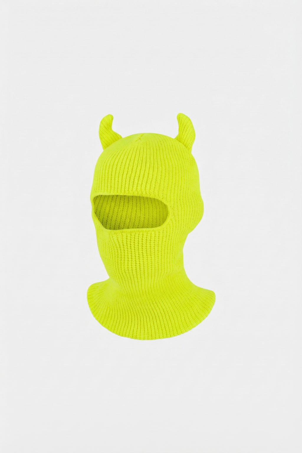 Pasamontañas con cuernos