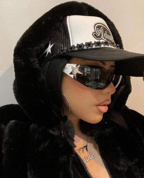 Y2K Streetwear Shop Referenzmarke Im Y2K Stil Y2k Streetwear y2k-streetwear-shop-referenzmarke-im-y2k-stil-y2k-streetwear