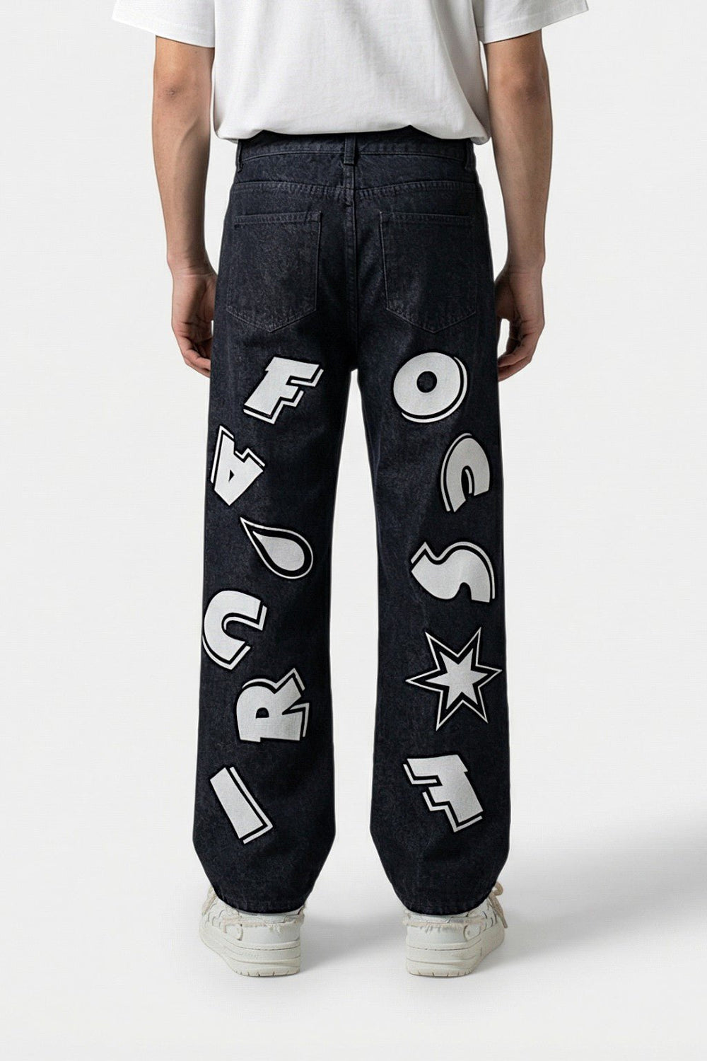 Vintage Gewassen Gescheurde Slim Fit Jeans in het Zwart | Martin Valen Vintage Gewassen Gescheurde Slim Fit Jeans in het Zwart | Martin Valen