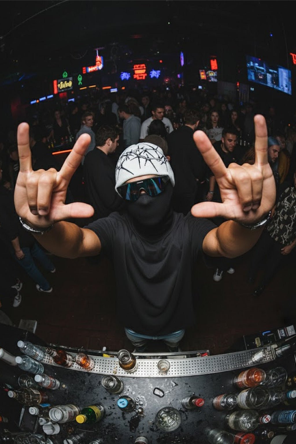 Barbed wire beanie - y2k streetwear