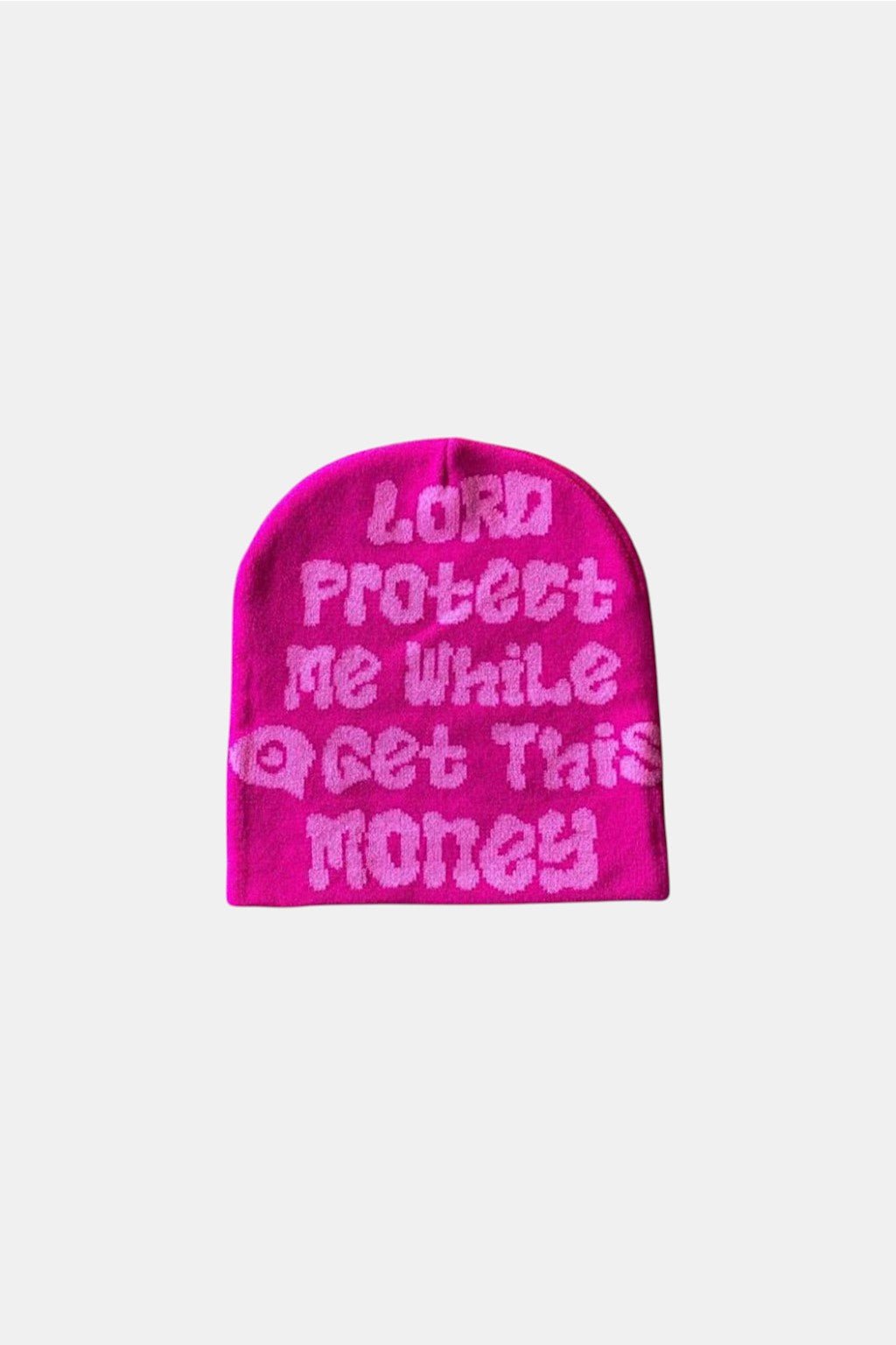 Bonnet aesthetic - y2k streetwear