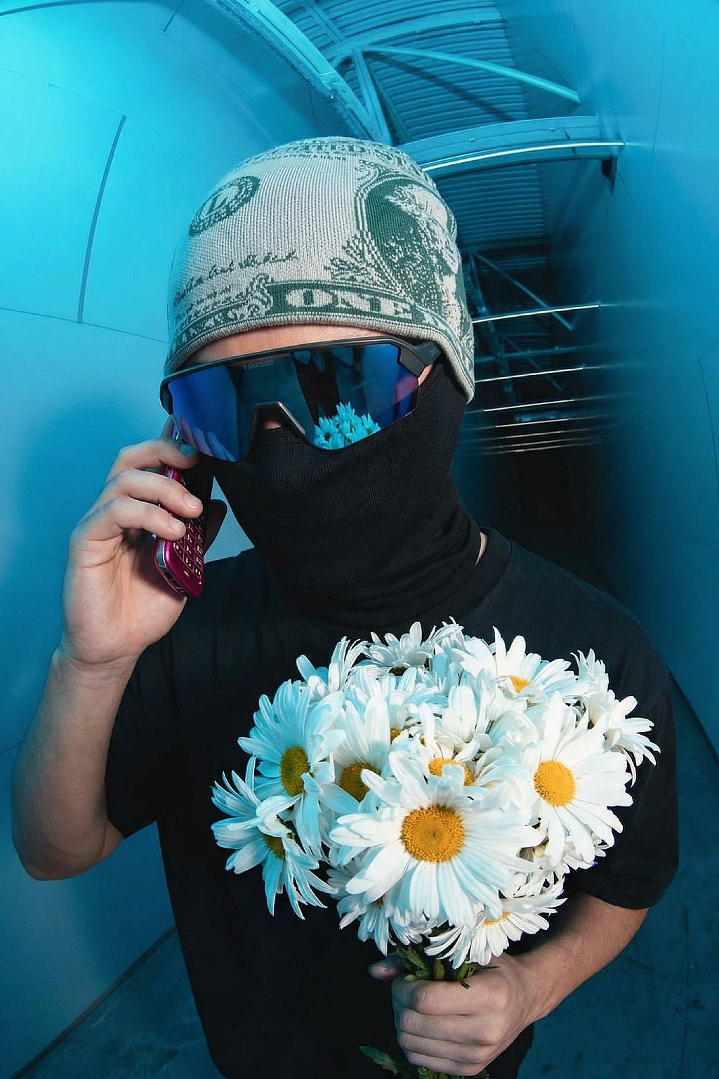 Bonnet dollar - y2k streetwear