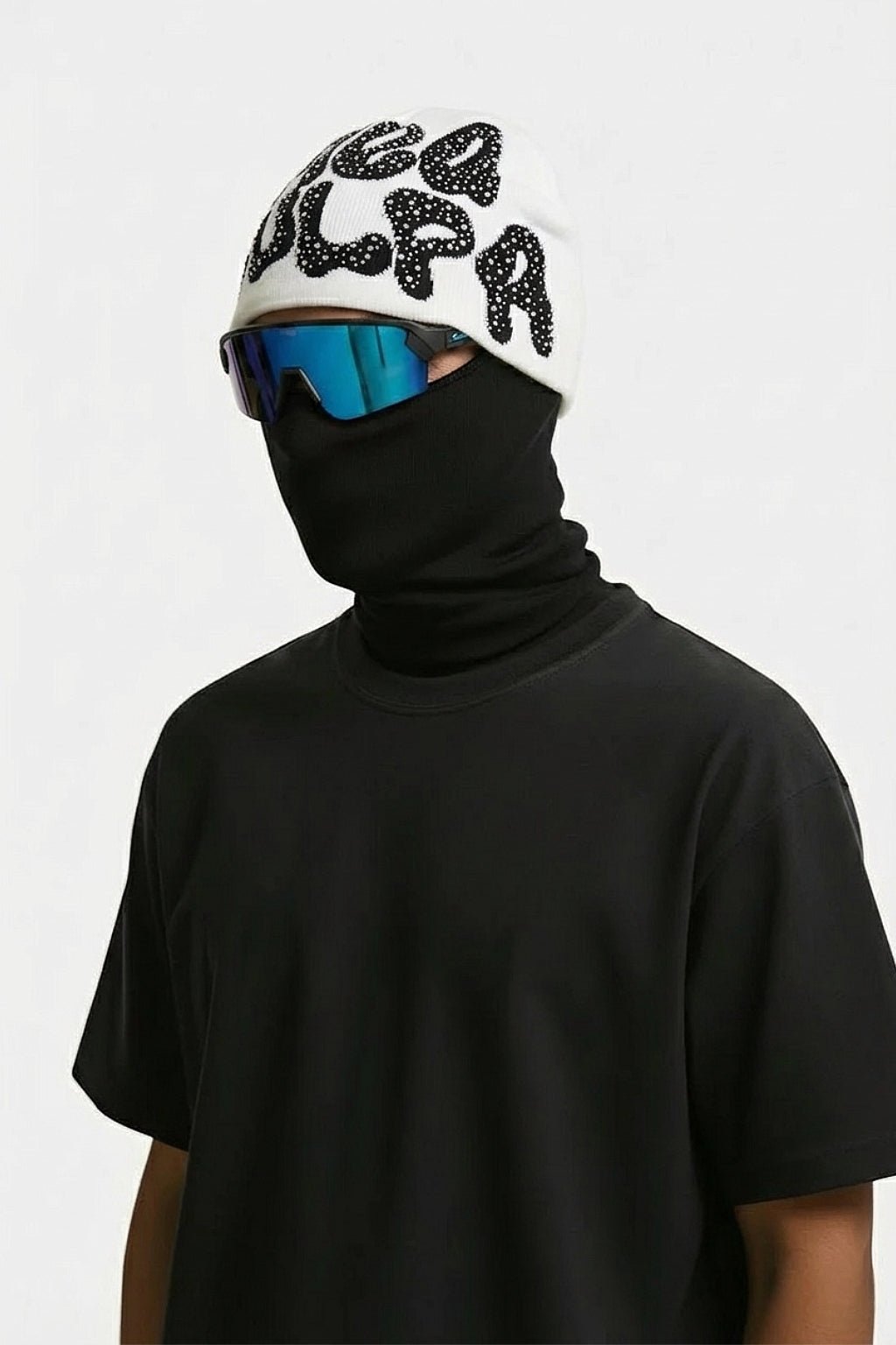 Bonnet Strass - y2k streetwear