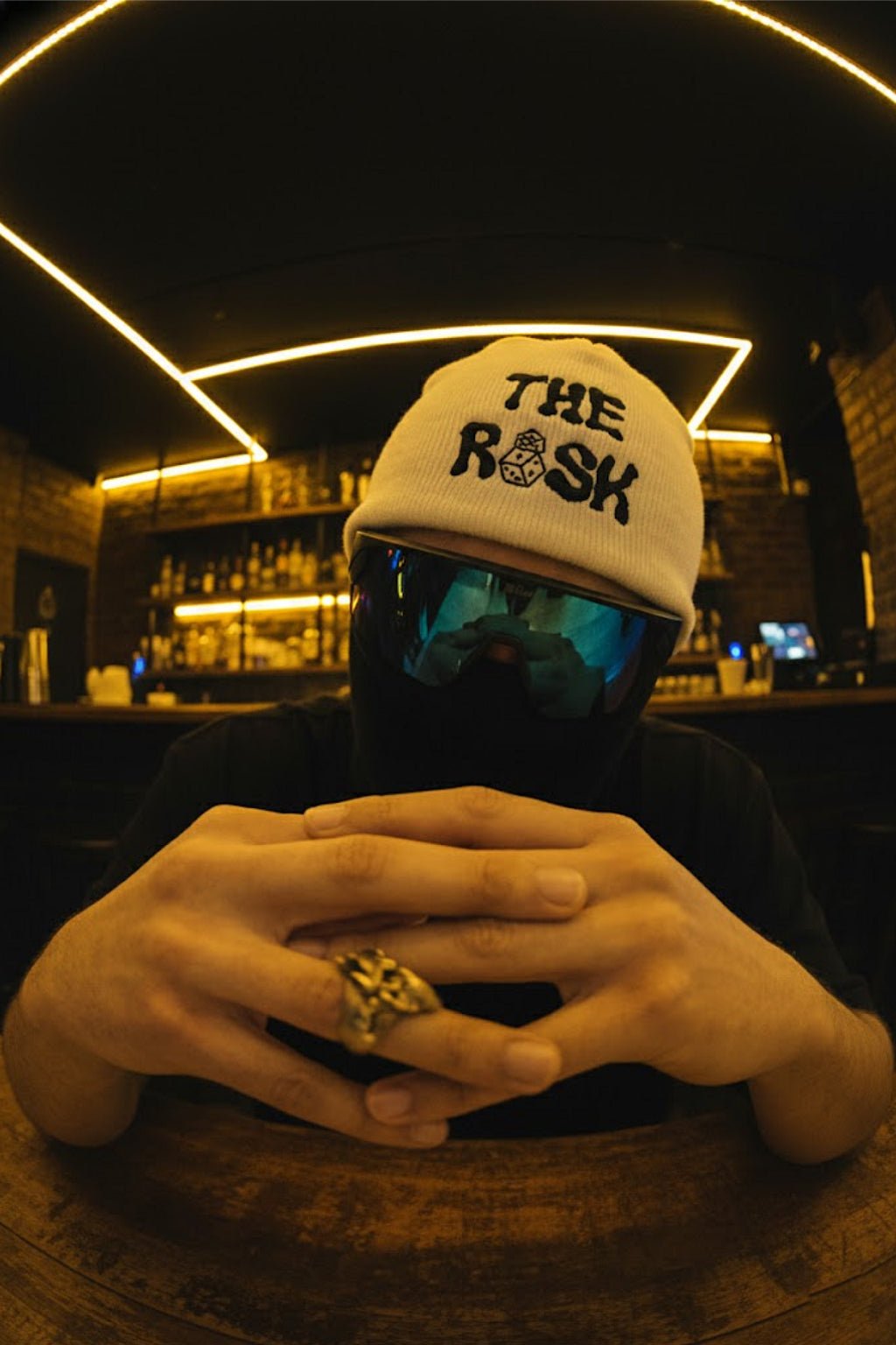 Bonnet streetwear - y2k streetwear