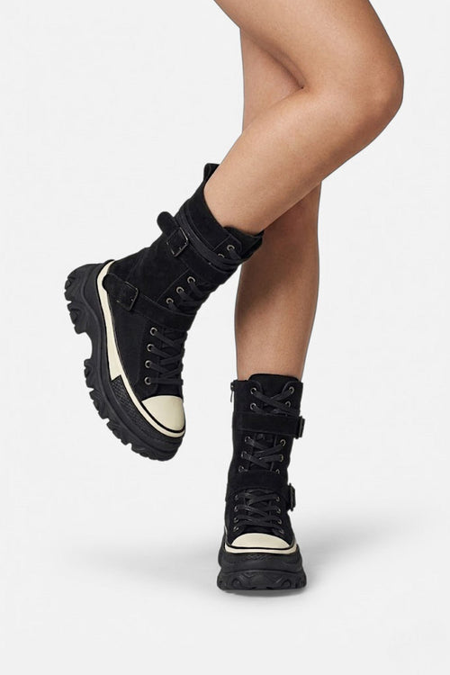 Bottes punk femme - y2k streetwear