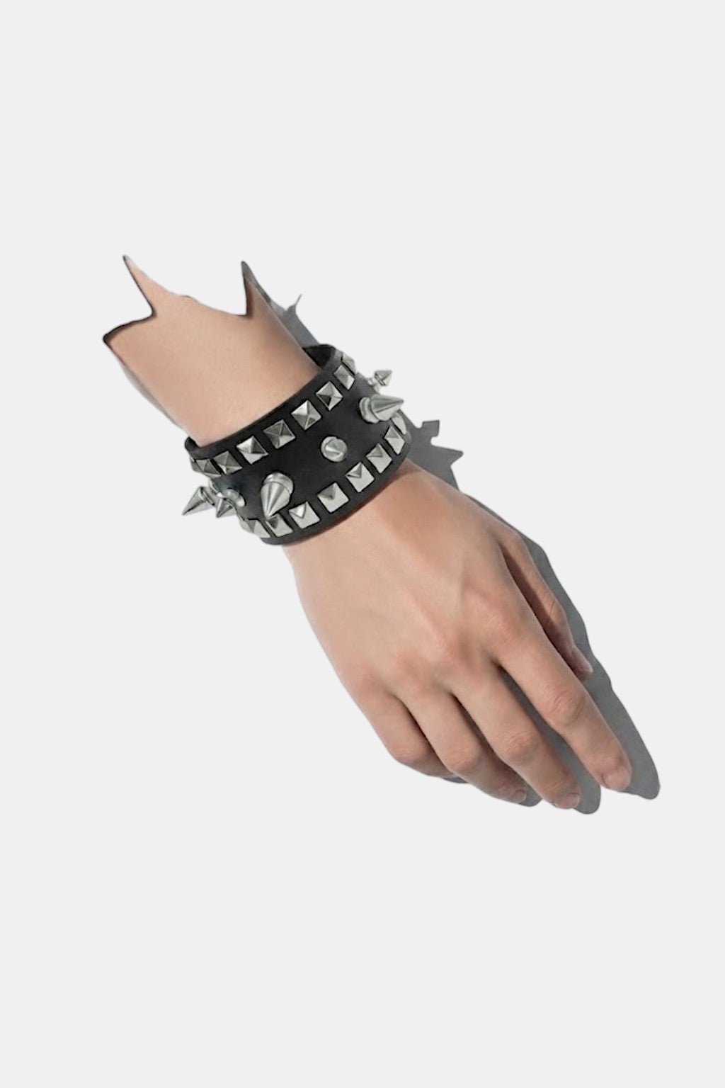 Bracelet à pointes - y2k streetwear