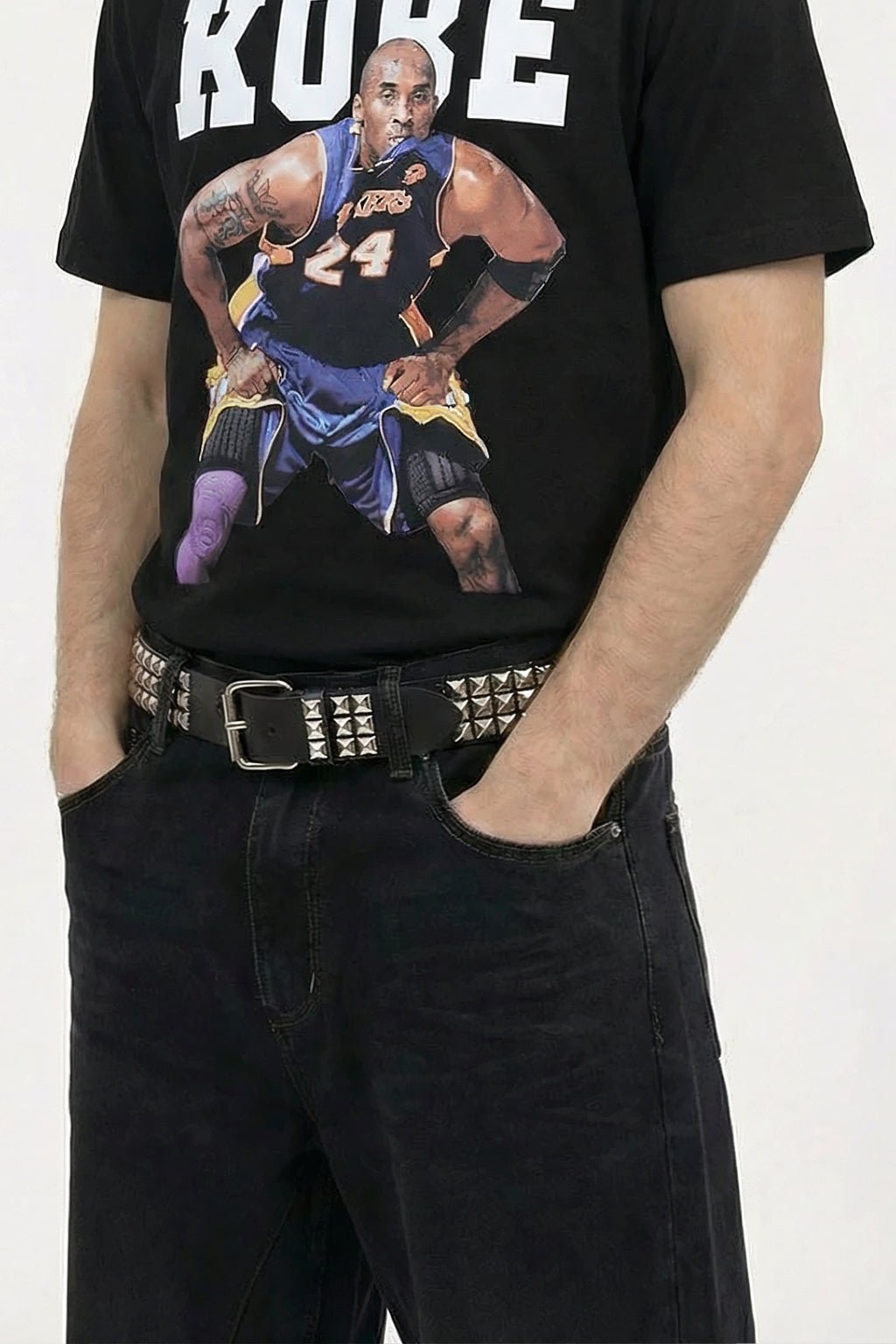 Ceinture cloutée pyramide - y2k streetwear