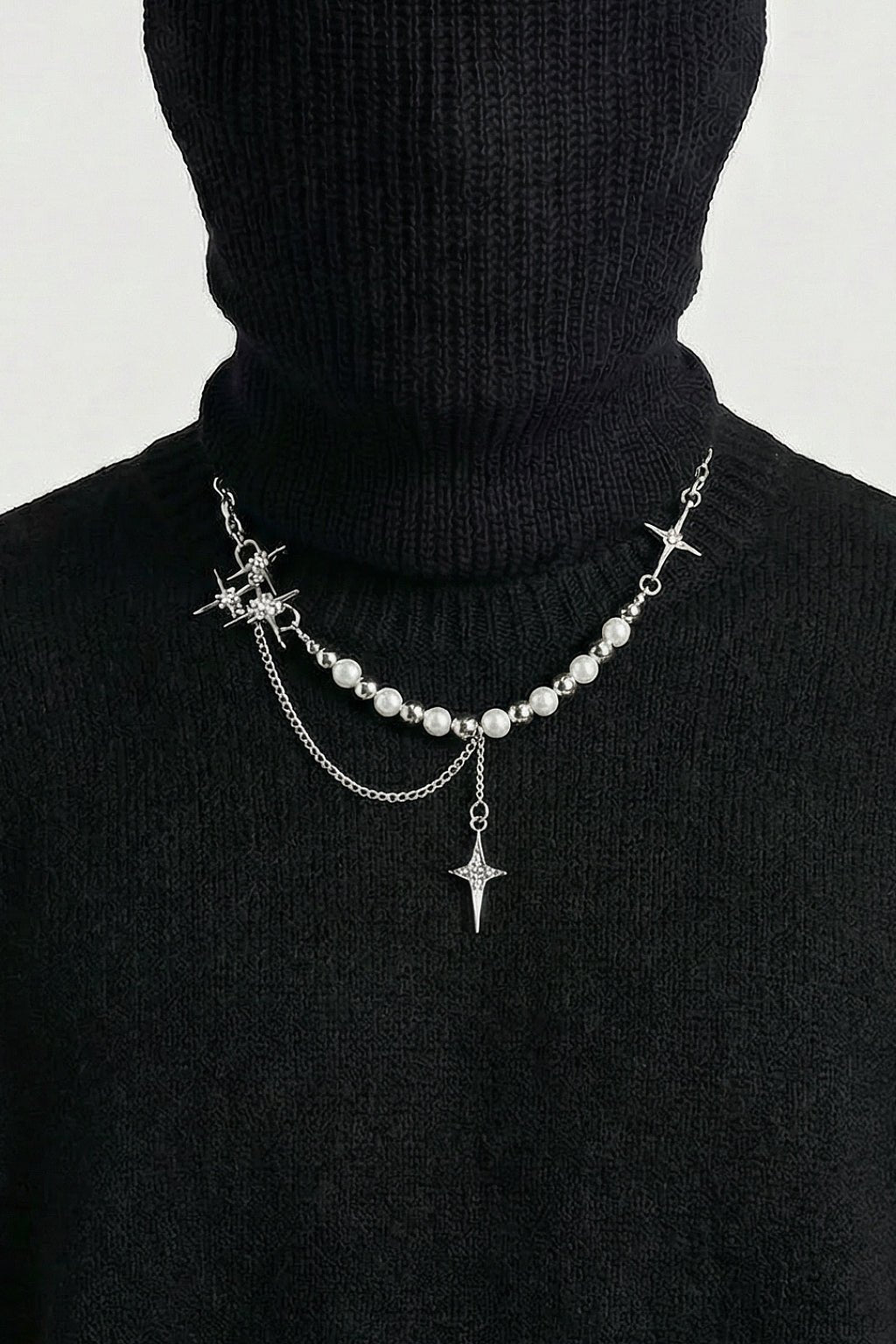 Collier perle et croix - y2k streetwear