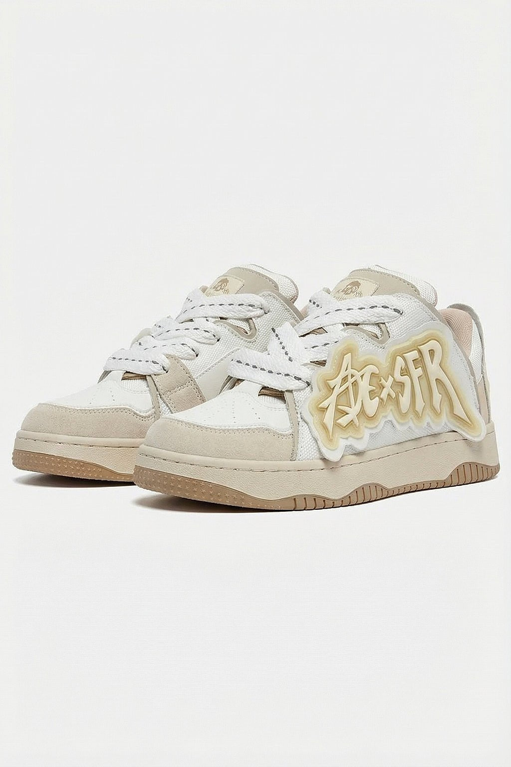 graffiti sneaker - y2k streetwear