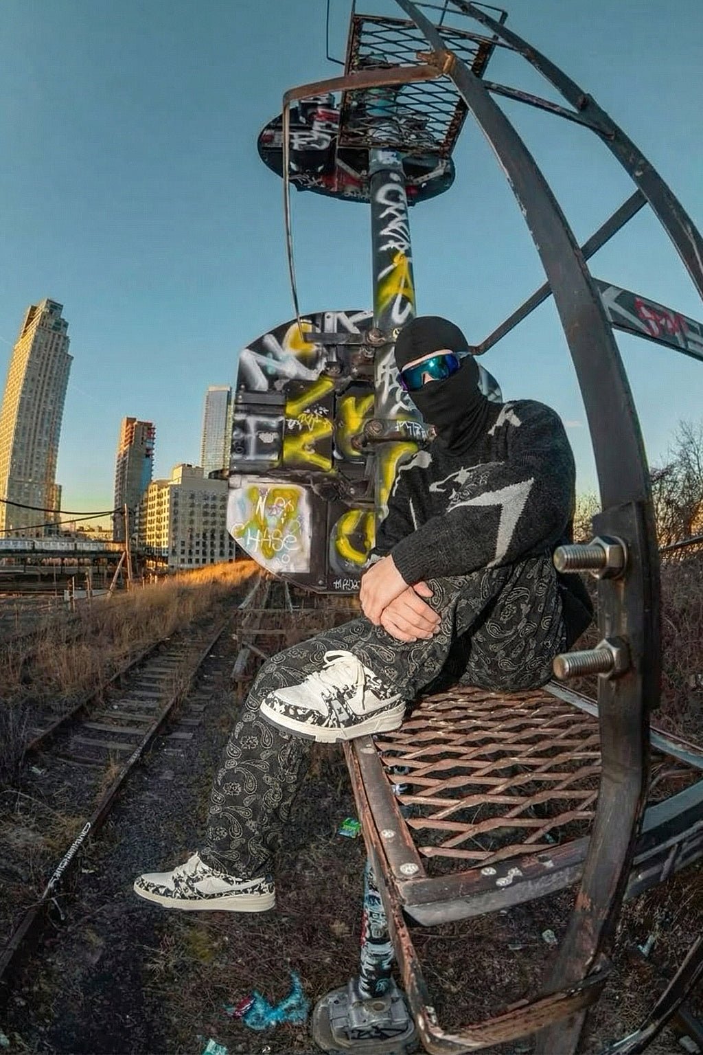 Jean paisley - y2k streetwear