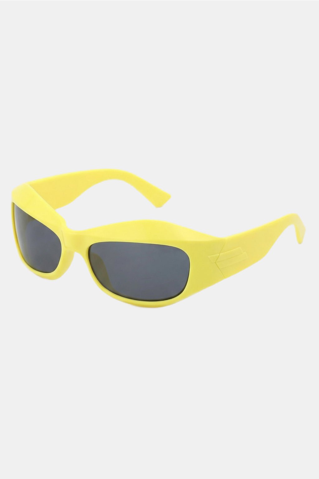 Lunette de soleil futuriste - y2k streetwear