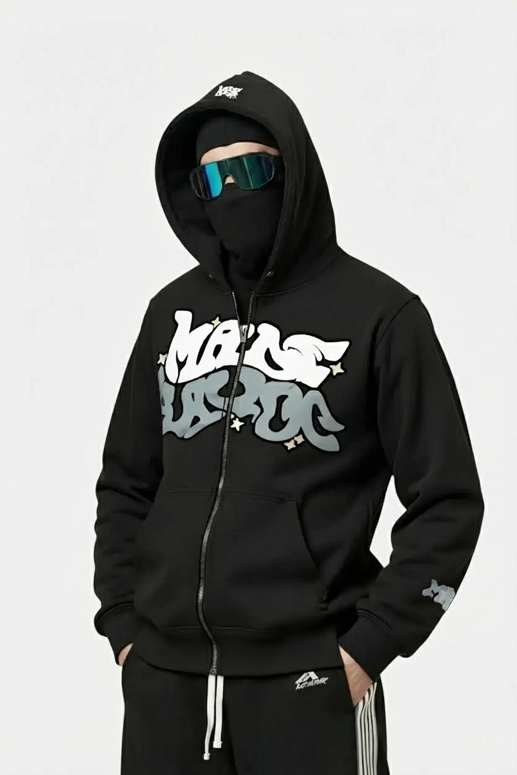 Pull aesthetic - y2k streetwear