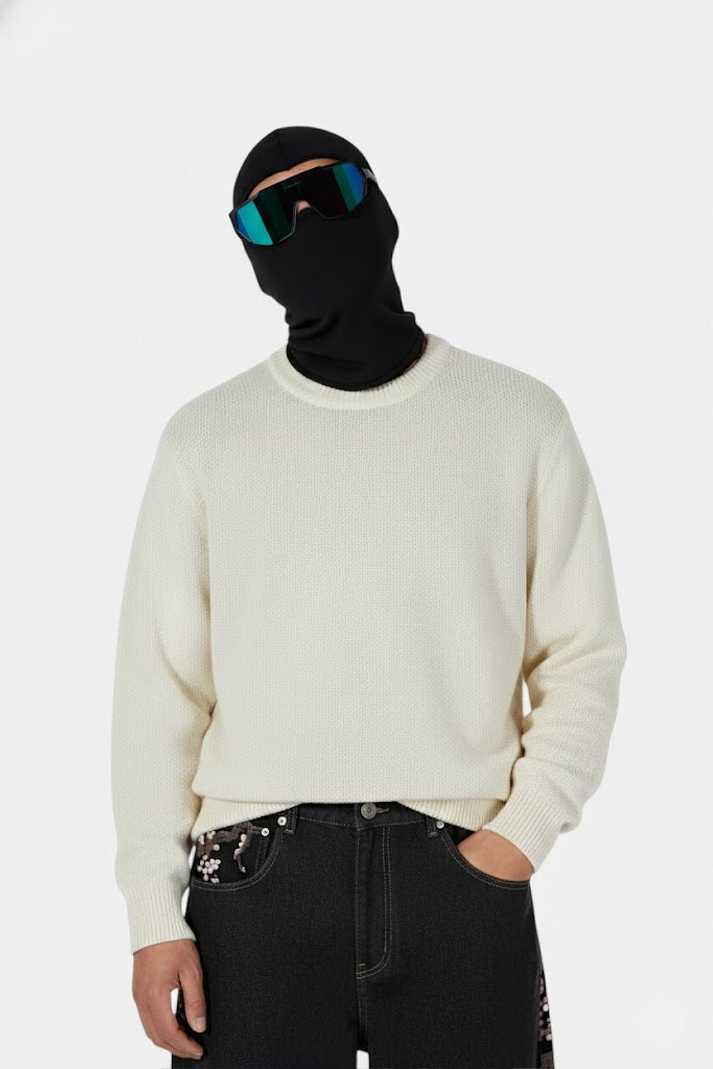 Streetwear crewneck - y2k streetwear